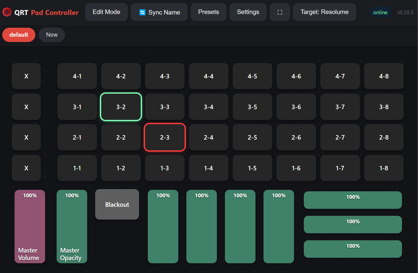 Tampilan asli QRT Pad Controller: grid tombol clip Resolume dengan kolom yang sedang ter-highlight